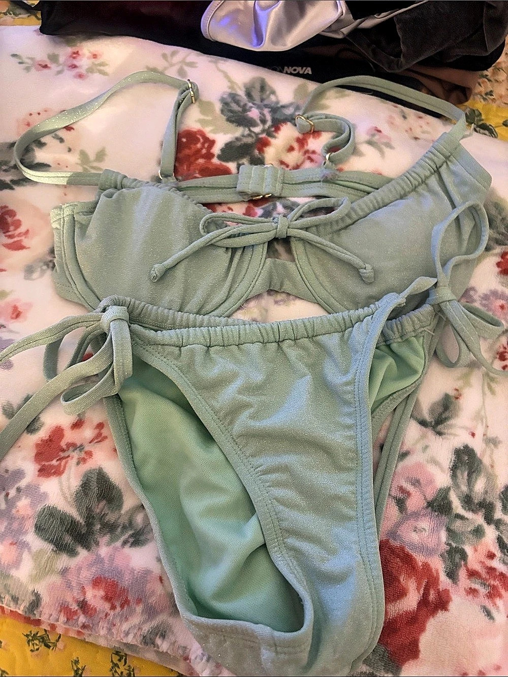 Fashion Nova Rachel Shimmer Underwire Thong 2 Piece Bikini Green